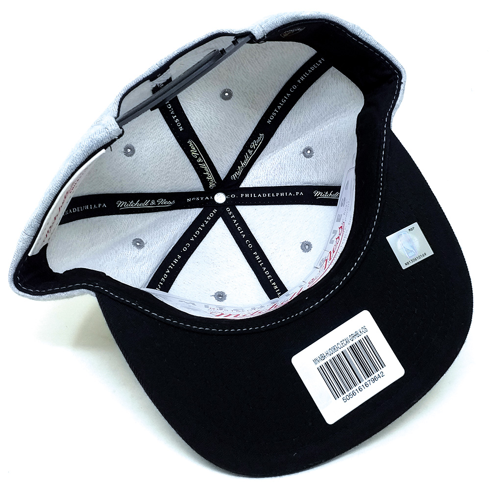 Mitchell & Ness - Cleveland Cavaliers grau-Shield Snapback – Bild 3