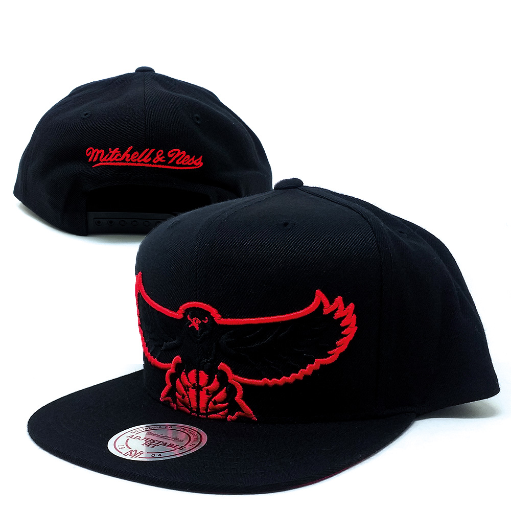 Mitchell & Ness - Atlanta Hawks Snapback Cap schwarz-rot