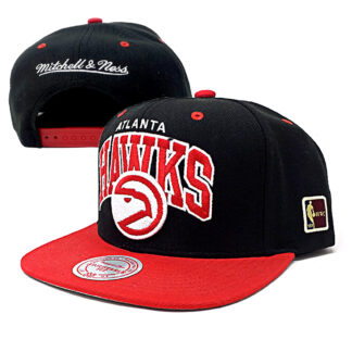 Mitchell - Ness - Atlanta Hawks Snapback Cap - schwarz-rot