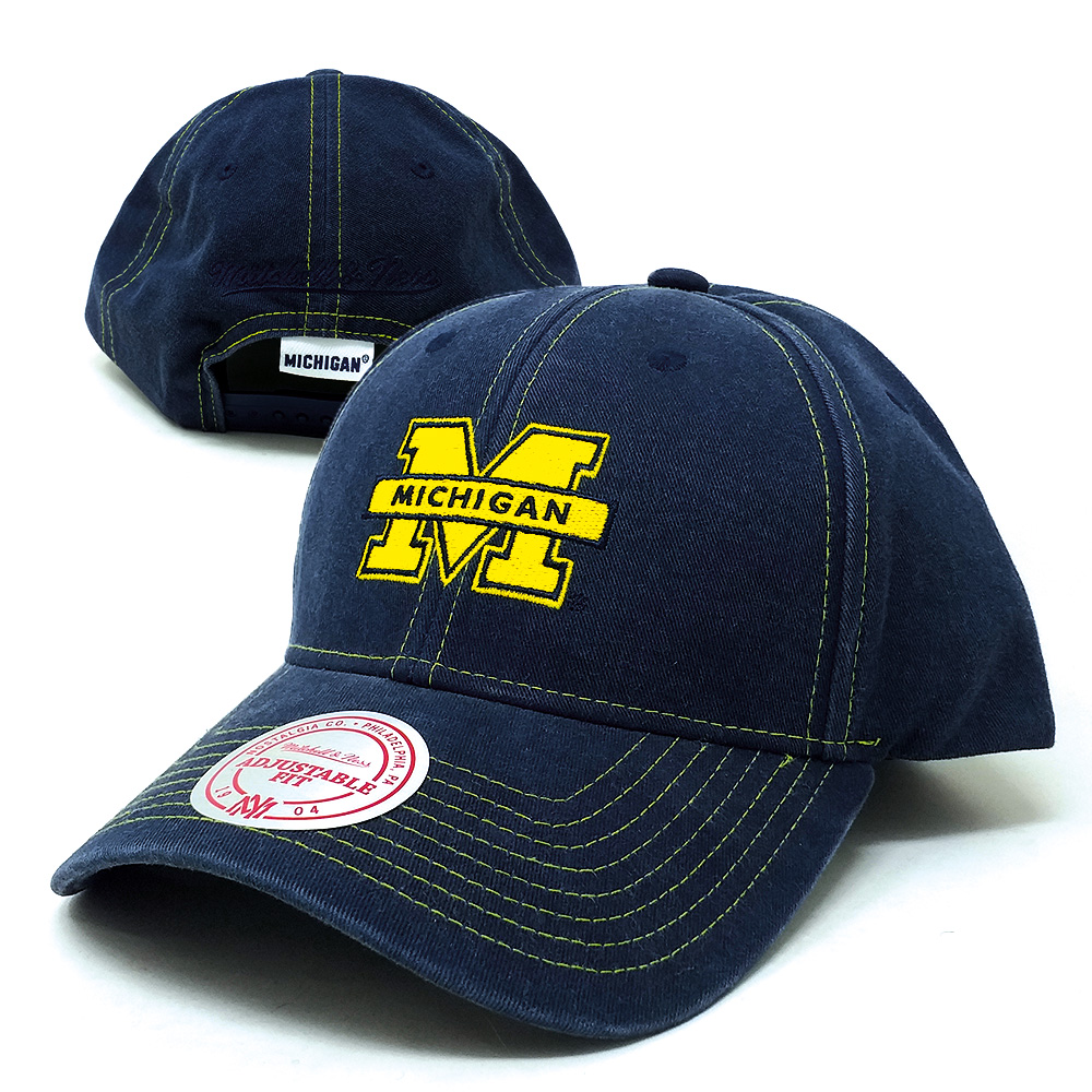 Mitchell - Ness - Michigan Curved Snapback Cap - navy